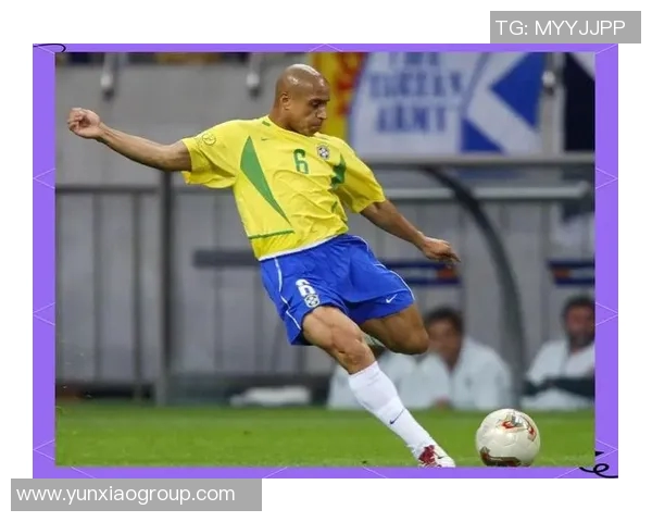 22号足球球衣的传奇球星是谁 探索足球场上的22号号码背后的故事与英雄 22号足球球衣的传奇球星是谁 探索足球场上的22号号码背后的故事与英雄