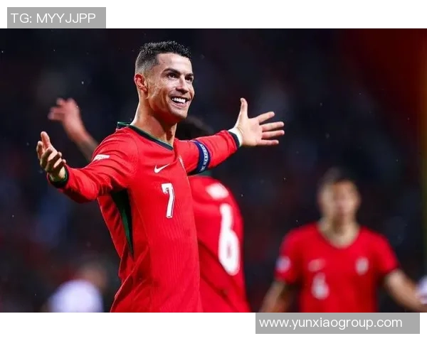 丹麦足球传奇球星的崛起与影响力：从少年到国家队核心的辉煌历程